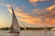 Luxor: Private Sunset Nile Felucca Ride Experience 