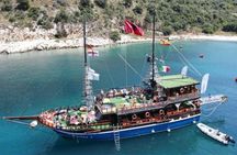 Saranda Boat Tour to Krorez Bay with Onhezmus 1