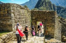 Machu Picchu 3 Day Tour Llama Picnic and Sacred Valley Adventure