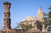 Private Day Trip from Udaipur to Bundi via Chittorgarh