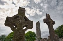 Malahide Castle and Medieval Monastery Private Tour from Dublin