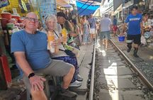 Private Bangkok Full-Day Railway Market and Floating Market Tour 