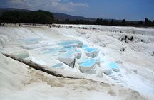 From Antalya/Kemer: Pamukkale and Hierapolis Tour with Lunch