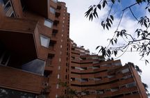 Bogotá: Walking Granny tour In Bogotá's City Center