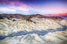 Las Vegas: Death Valley Sunset and Stargazing Day Tour