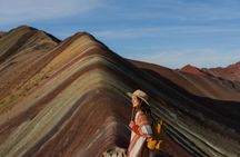 Rainbow Mountain Trek from Cusco with Breakfast and Lunch
