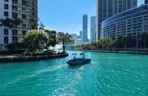 Miami Wakesurf and Skyline Boat Cruise