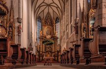 Echoes of the Past: Enchanting Český Krumlov Private Walking Tour