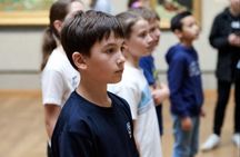 Private Family Tour to Van Gogh Museum (max 6 per group)