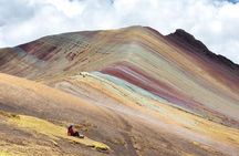 Excursion Rainbow Mountain Palcoyo with meals from Cusco