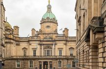 Private Christmas Walking Tour in Historic Edinburgh