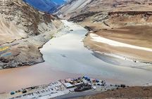 6 Days Private Ladakh Tour Nubra Pangong and Khardung La Pass