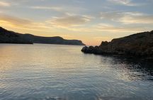 Romantic Private Sunset Yacht Tour with Light Dinner