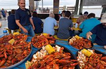 New Orleans Boat Cruise and Cajun Seafood Boil Experience