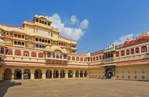 Jaipur Private Heritage Tour Including Guide Car and City Walk