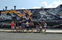 Pilsen Chicago Walking Tour: Street Art & Mexican History