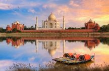 Private Taj Mahal Tour from Delhi with Boat Ride