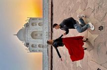 Taj Mahal Entrance Ticket including Tour Guide With Photographs