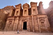 Petra Dead Sea Pink Lake and Salt Beach Private Guided Tour