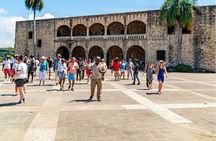 Santo Domingo: Colonial City Tour with Lunch & 4D Cinema