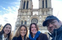 Notre-Dame Paris: Interior Guided Tour with Reserved Access