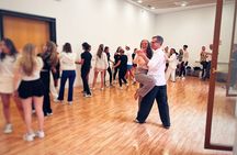 Barcelona Tango lesson with Pros & drinks + AC to beat the heat!