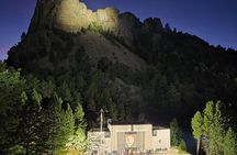 Mt Rushmore 8pm Lighting Ceremony Shared Tour