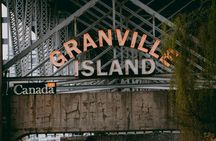 Small Group Vancouver Tour with Capilano Suspension Bridge