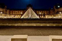 Night Crimes of Paris Tour with Wine and Cheese