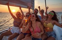 Private Sunset Catamaran Cancun 3 Hour Sail with Open Bar
