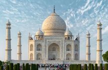 Same Day Taj Mahal Tour by Car from Delhi