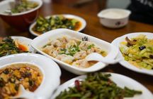 Private Chengdu Dining Experience in Chilli Cool House