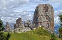 Private Guided Hiking Tour in the Dolomites of Cortina