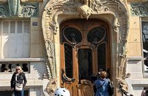 Paris by comfortable scooter – small group + photos and Guide