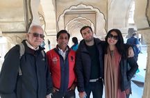 Full Day Jaipur Sightseeing Tour by Private Car with Guide