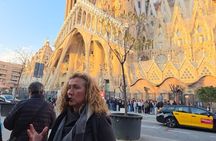 Sagrada Familia Tour: Gaudí’s Secrets (Exterior) 2026