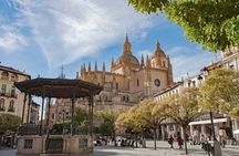 Full Day Segovia and Avila Bus Tour with Guided Walking Tour