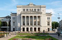 Private Historic Riga Walking Tour in Old Town