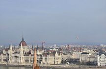 From Vienna: Budapest and Bratislava Guided day tour with cruise