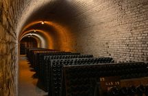 Kakheti Wine Cave Tasting & Sighnaghi Private Tour from Tbilisi