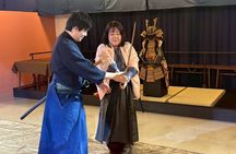 Osaka: Samurai Sword Experience & Wagyu Sukiyaki Dinner