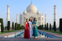 Taj Mahal: Small Group Tour