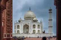 Taj Mahal Tour from Noida International Airport / Jewar Airport