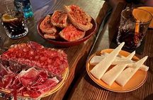 Barcelona: Gaudí Highlights & Gourmet Tapas Tasting (Small Group)