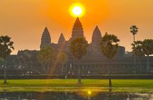 Angkor Wat Sunrise Private Tour