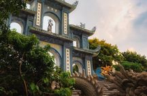 Da Nang: Lady Buddha & Marble Mountains Sunrise Tour