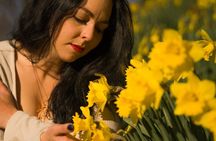 Private Edinburgh Photoshoot with a Local Photographer