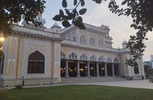 Hyderabad: Old City Cultural Walk with Palace, Museum & Residency