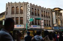 Taipei: Food Tour Local Market with 12+ tasters & Drinks Included