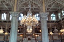 Discover Hyderabad Through the Ages, Full-day Tour & Ethnic Lunch